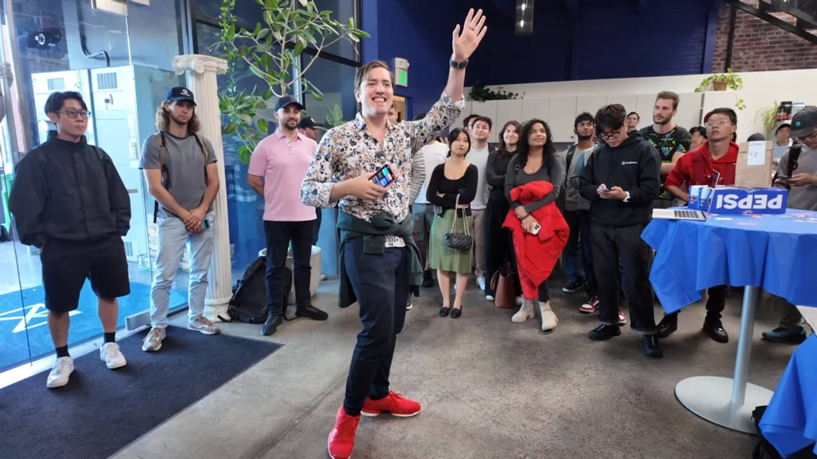 Hosting a tech meetup demo with the crowd